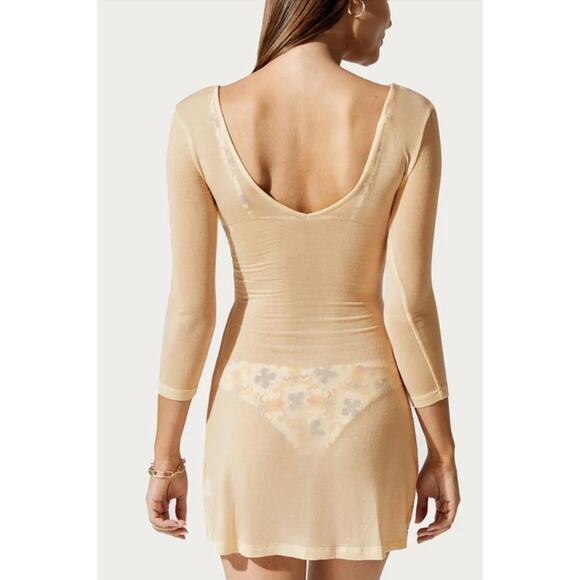 NWT WeWoreWhat Cutout T-Shirt Swimsuit Beach Cover-Up Dress Sheer Nude Medium - Picture 4 of 9